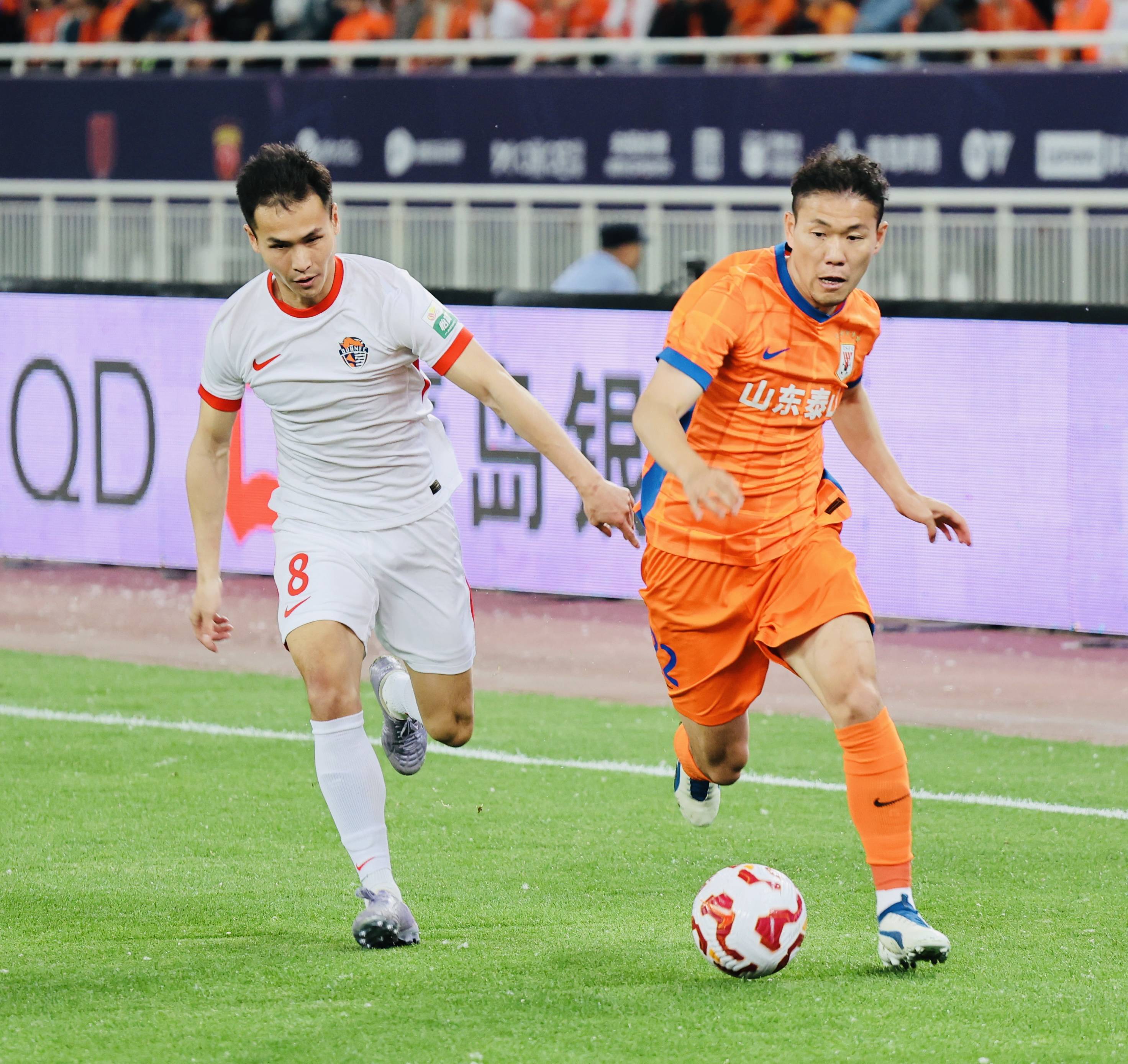 九游体育app-包含山东泰山赛后主帅复盘，志在德甲名次提升，震撼外界，训练强度明显提升的词条